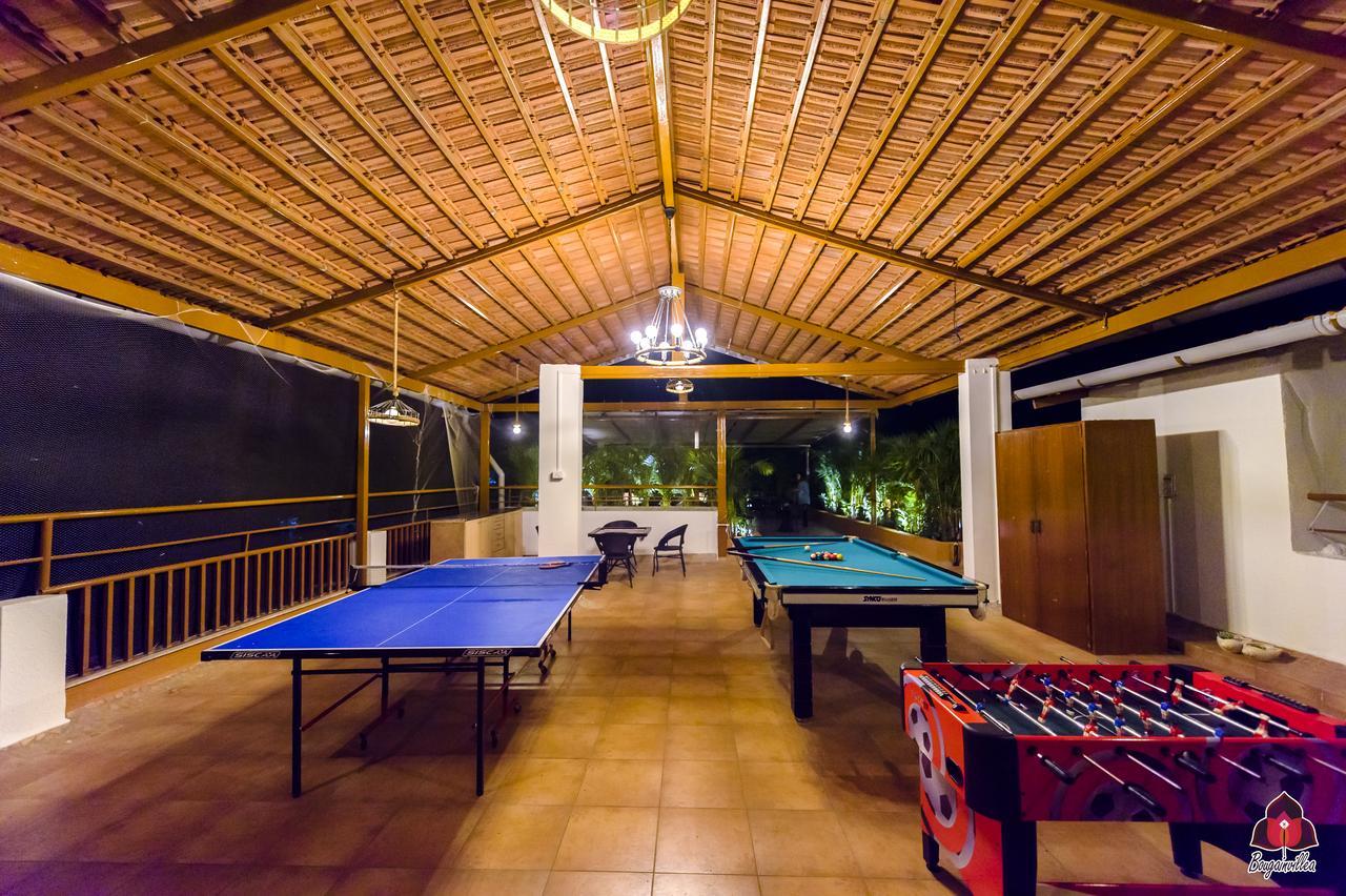 Bougainvillea Hotel Alībāg Esterno foto